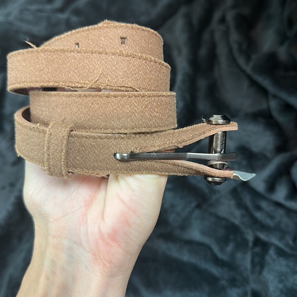 Emporio Armani NWT Light brown soft skinny belt size 42 - Picture 2 of 8